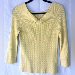 Belldini Women’s Yellow Sweater size XL